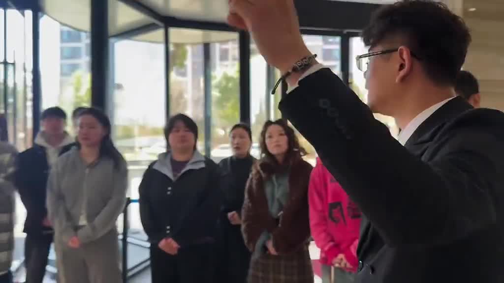 免費(fèi)培訓(xùn) ，